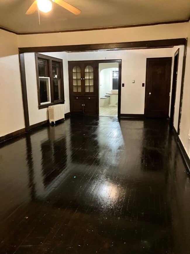 913 W 1st St in Aberdeen, WA - Building Photo - Building Photo