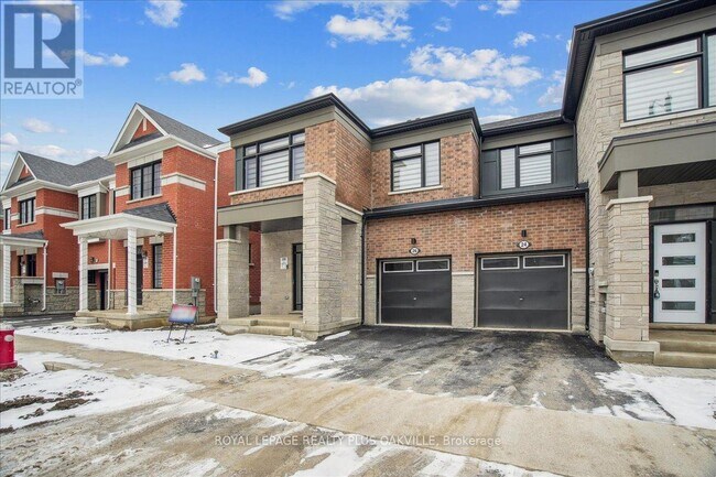 property at 26 Keppel Cir
