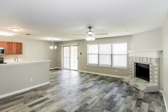 5105 Raymond Dr in Fort Worth, TX - Building Photo - Building Photo