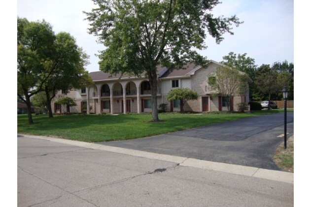7319 Onyx Way in Dayton, OH - Foto de edificio