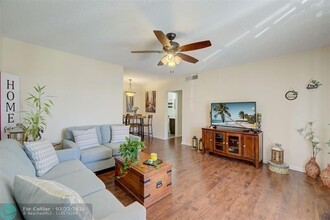 2181 NE 67th St in Fort Lauderdale, FL - Building Photo - Building Photo