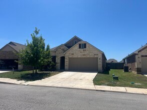 13842 Cohan Way in San Antonio, TX - Building Photo - Building Photo