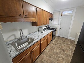 3406 Kenyon Ave in Baltimore, MD - Building Photo - Building Photo