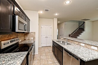 20133 Navarre Terrace in Pflugerville, TX - Building Photo - Building Photo