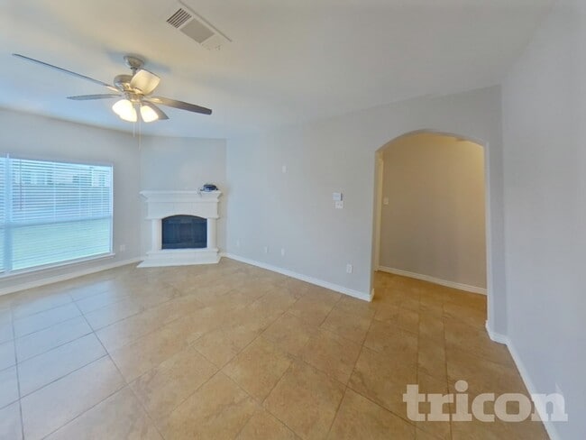 1716 Anchorage Dr, Unit 1005 in Princeton, TX - Foto de edificio - Building Photo