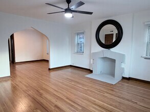 1522 Northwest Blvd, Unit C in Columbus, OH - Foto de edificio - Building Photo