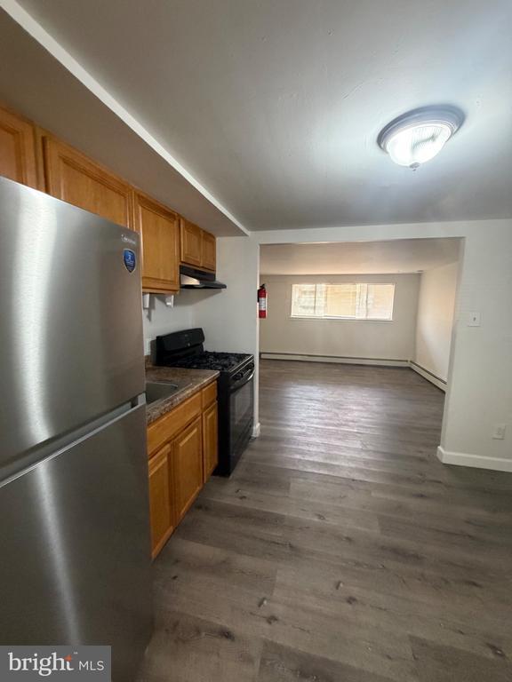 property at 6016 N Warnock St