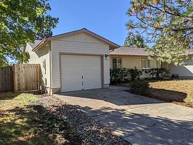 759 Stephens Dr in Eugene, OR - Building Photo - Building Photo