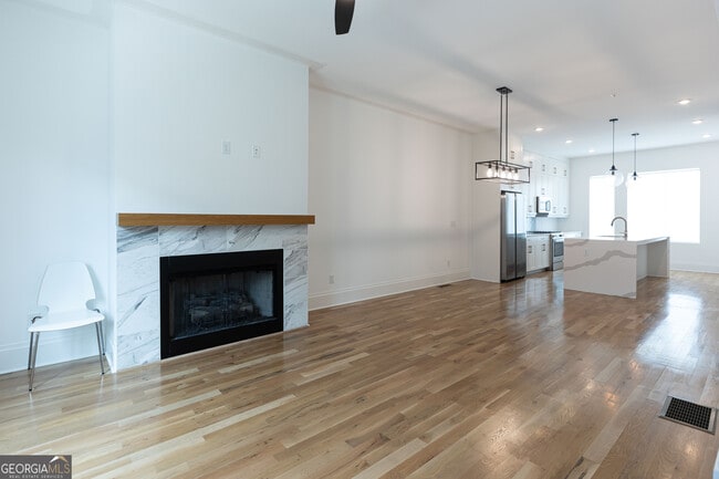 property at 1836 Memorial Dr SE