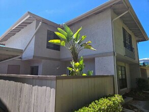 9683 Caminito Del Vida in San Diego, CA - Building Photo - Building Photo