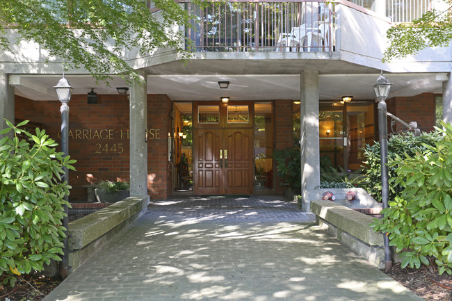 Carriage House in Vancouver, BC - Building Photo - Building Photo