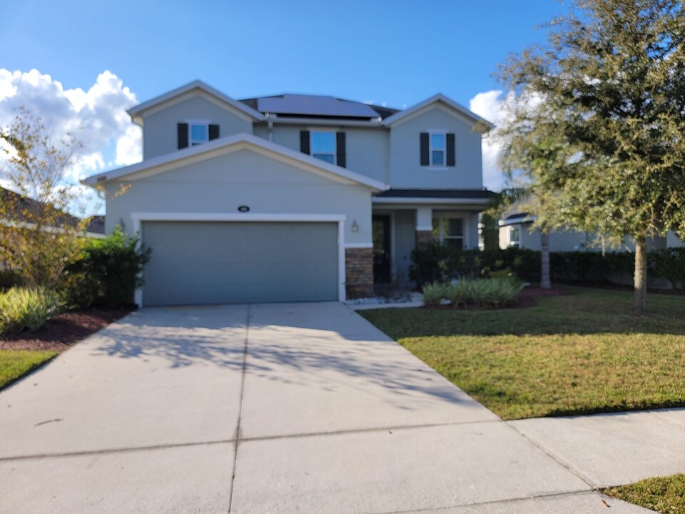 608 Champion Ridge Dr in Daytona Beach, FL - Building Photo