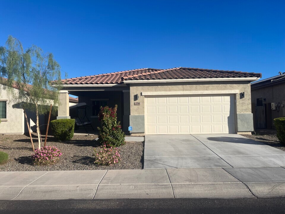 2764 E Sequoia Dr in Phoenix, AZ - Building Photo