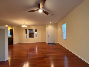 1606 Phoenix Ct in Chula Vista, CA - Building Photo - Building Photo