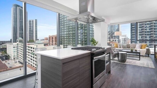 property at 236 W Hubbard St