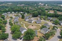 The Villas At Lakewood in Atlanta, GA - Foto de edificio - Building Photo