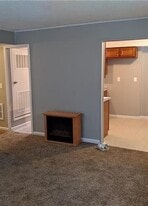 900 S Lexington St in Harrisonville, MO - Building Photo