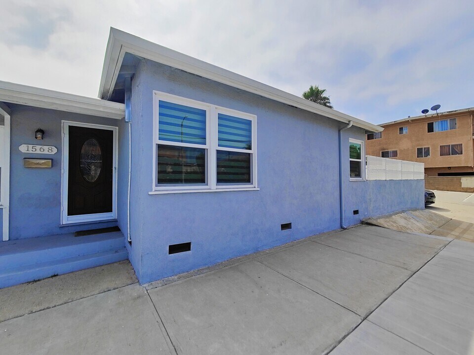 1568 W 204th St in Torrance, CA - Foto de edificio