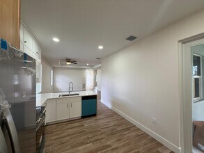 7723 S Haverhill Rd in Greenacres, FL - Building Photo - Building Photo