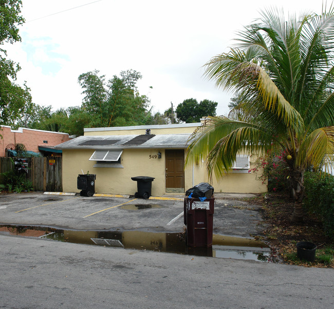 549 SW 13th Ave in Fort Lauderdale, FL - Building Photo - Building Photo