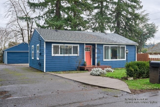 2418 SE 141st Ave in Portland, OR - Building Photo - Building Photo