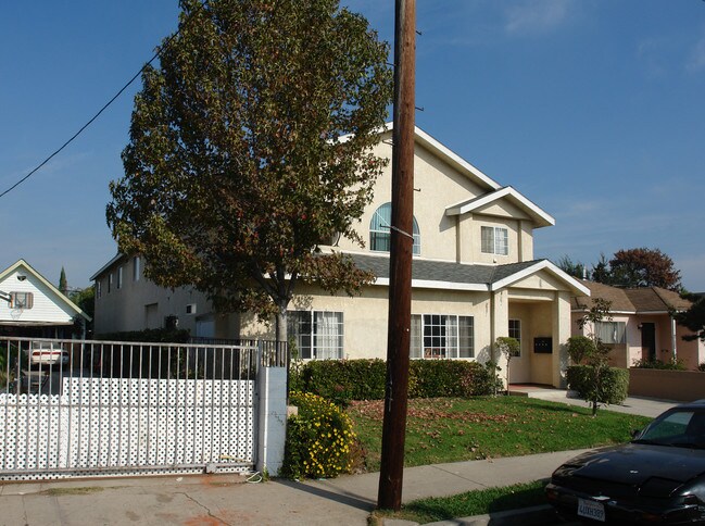 Hughes in Torrance, CA - Building Photo - Building Photo