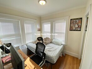 17 Sunset St, Unit 1 in Boston, MA - Foto de edificio - Building Photo