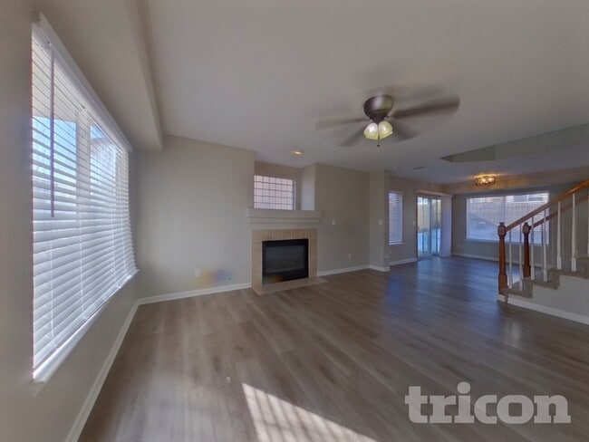 3873 Orleans Ct in Denver, CO - Building Photo - Building Photo