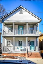 587 Delbridge St NW in Atlanta, GA - Building Photo