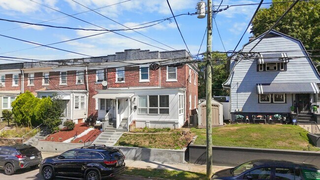 366 Remington St in Bridgeport, CT - Building Photo - Building Photo