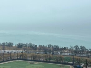 2800 N Lake Shore Dr in Chicago, IL - Foto de edificio - Building Photo