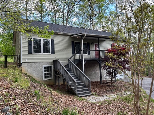 property at 46 Badger Run