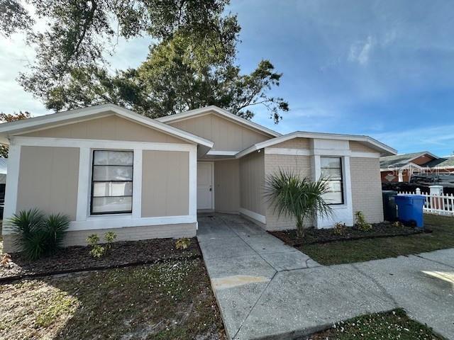9605 Elgin Ct in Tampa, FL - Building Photo