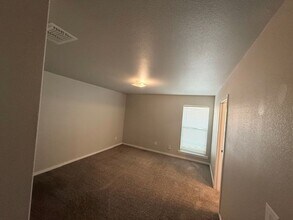 9715 Trenton Ave in Lubbock, TX - Building Photo - Building Photo