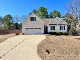 332 Juno Dr in Broadway, NC - Building Photo