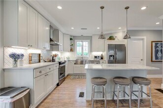 40 Grafton St in Newport, RI - Building Photo - Building Photo