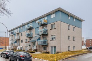 1960 Jean-Picard Rue in Laval, QC - Building Photo