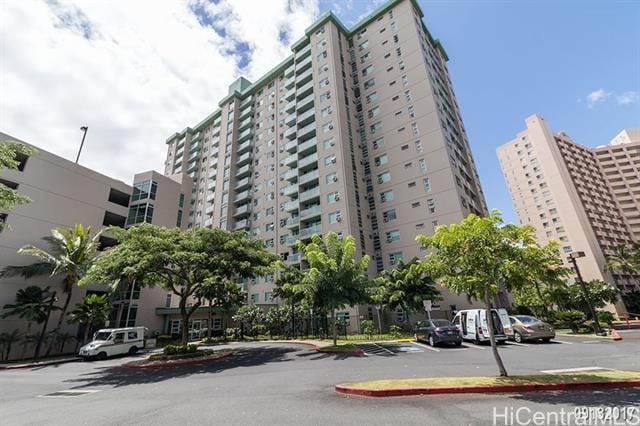 property at 3009 Ala Makahala Pl