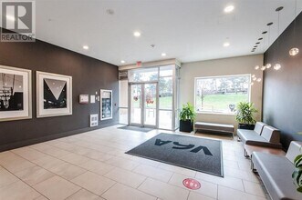 717-221-221 Union St in Vancouver, BC - Building Photo - Building Photo