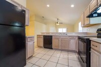 1116 Breezy Knoll St in Minneola, FL - Building Photo - Building Photo