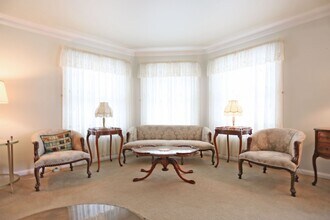 1 Gaviota Way in San Francisco, CA - Building Photo - Building Photo