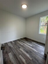 10045 Amicola St in Port Charlotte, FL - Building Photo - Building Photo