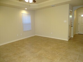 7006 Lakeview Dr. in San Antonio, TX - Building Photo - Building Photo