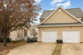 108 Buchanan Ln in Clayton, NC - Building Photo - Building Photo
