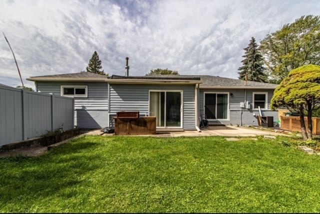 725 Cumberland St in Hoffman Estates, IL - Building Photo - Building Photo