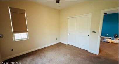 2596 Prairie Pine St in Henderson, NV - Building Photo - Building Photo