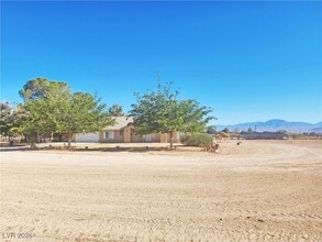 3120 E Easy St in Pahrump, NV - Building Photo - Building Photo