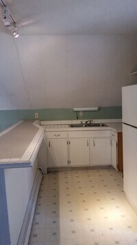 332 School St, Unit B photo'