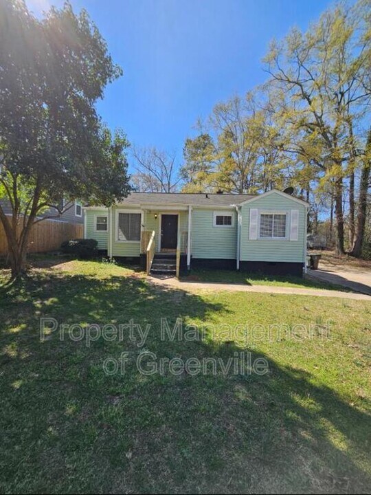 5 Pacific Ave in Greenville, SC - Building Photo
