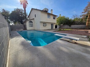 5908 Filmore Ave in Las Vegas, NV - Building Photo - Building Photo